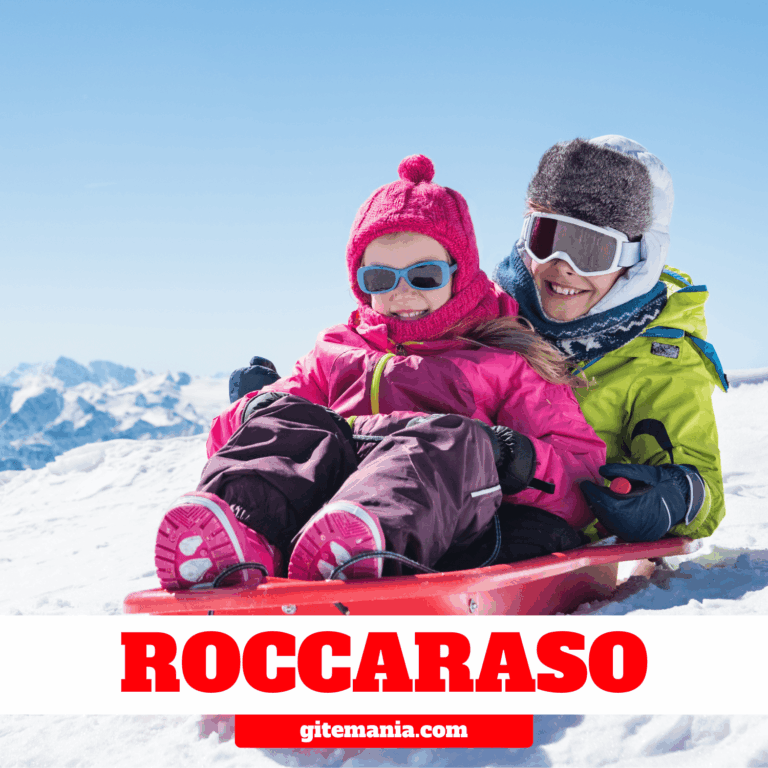 Bambini sulla slitta tra le montagne innevate a Roccaraso